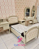 سرویس نوجوان مدل رومانتیک