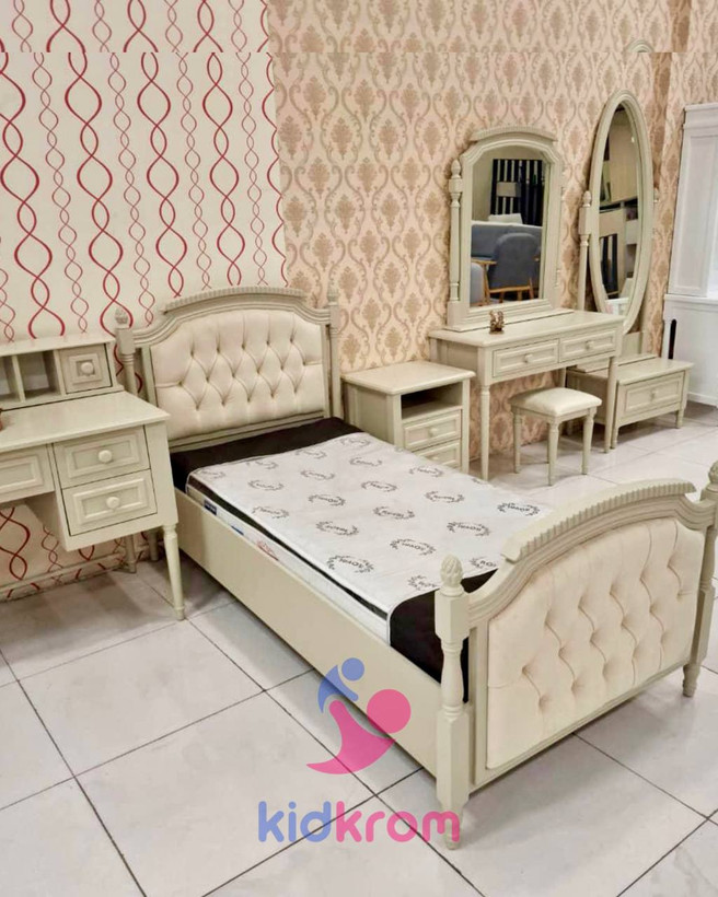 سرویس نوجوان مدل رومانتیک